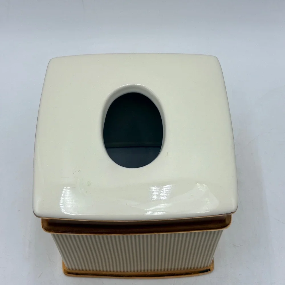 Veratex Fortuny 3pc‎ Bathroom Set Tissue Cover Toothbrush Holder Soap Dish Gold